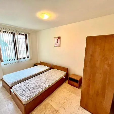 Apartment райска градина, Sveti Vlas, Silvia *